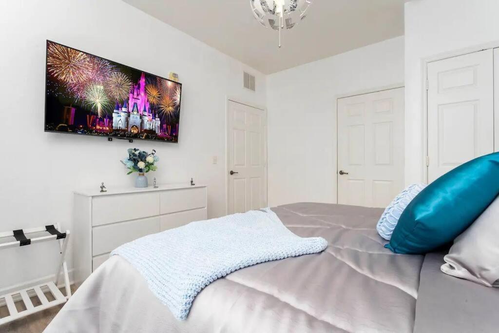 Beautiful Orlando Apt With Nemo Bedroom, 15 Min To Disney! Kissimmee Buitenkant foto
